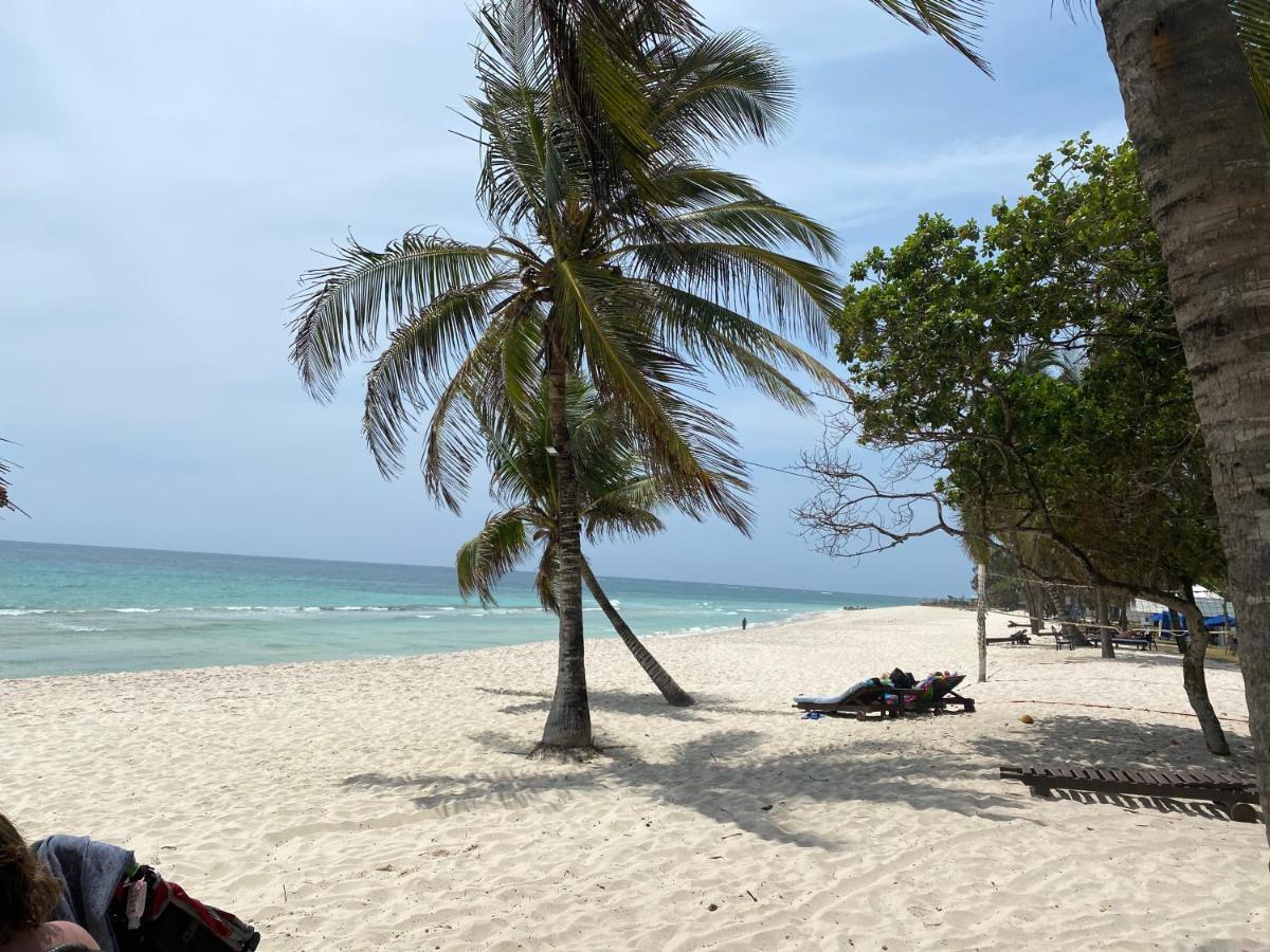 Private Backdoor Villa With Big Swimming Pool And Services Of Chef Included Diani Beach Exteriér fotografie
